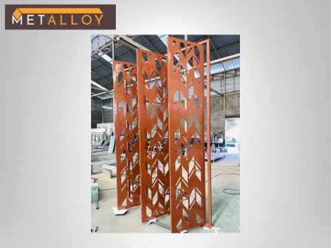 โรงงานตัดเลเซอร์ฉลุลาย